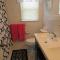 Oceanside 2Nd Floor Duplex With 3 Bedrooms, 1 Bath - Beach Haven Crest