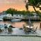 Rental Available For Your Vacation Pleasure, All The Comforts You Could Imagine, Great Location!