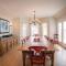 Large Ocean Side Home With Beautiful Views - Loveladies