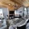 Beautiful Townhome Located Near The Beach In Beach Haven,