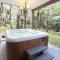 Hale Mauna Loa Upper Level with shared Hot Tub - 沃尔卡诺