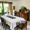 Luxe Homestay 4 BEDROOM Option at 6 OClock Shadows
