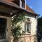 Une Maison, Un Jardin