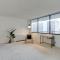 Convenient Airport Proximity: Apt in Crystal City - أرلينغتون