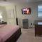 SUITE B - Private Cozy, Spacious Suite with Private Bathroom