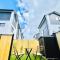 Sunny Oasis- Modern Loft Hidden on Cashel