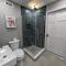 Modern Luxe Family & Groups Friendly Bungalow with Patio & Workspace