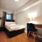 Liverpool City Centre Private Rooms including smart TVs - with Shared Bathroom - 利物浦
