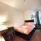 Liverpool City Centre Private Rooms including smart TVs - with Shared Bathroom