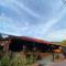 INTAN CHALEt