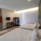 Greenery Studio, Kubot a Sentral