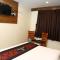 Hotel Yuvika Residency - Нави-Мумбаи