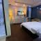 Hotel Holiday