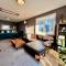 The Shoreline Legacy House with Fireplace - كودياك