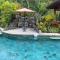 La Rana Deluxe Villa - Riverfront With A Pool