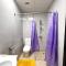 Private Room with Curtains in Marina & Blue water - Dubaj