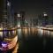 Private Room with Curtains in Marina & Blue water - Dubaj