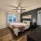 Modern Luxe Family & Groups Friendly Bungalow with Patio & Workspace