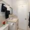 Hibiscus Cottage (Mercys Place) Hibiscus Cottage (Mercys Place)