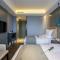 Lano Hotel Zhenjiang South High-speed Railway Station Baolong Plaza