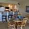 Perfect Location! Steps To The Sea, Sand And Pool-Oceanfront Condo! - 希普博特姆