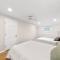 Awesome Home In Beach Haven With 4 Bedrooms And Internet