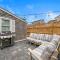 Awesome Home In Beach Haven With 4 Bedrooms And Internet