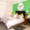 Ons Dorpshuis Guesthouse - Rustenburg