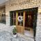 THOLOS HOTEL