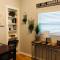 Downtown Dunedin! 2 bedroom 2 bath NO KIDS, NO PETS