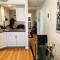 Downtown Dunedin! 2 bedroom 2 bath NO KIDS, NO PETS