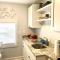 In the Heart of Downtown Dunedin One Bedroom Apt NO KIDS, NO PETS - ديوندين