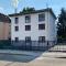 2 ZKB Apartment in Mannheim Küche - Parken - Großer TV