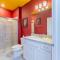 Amazing Themed House wpvt Pool and Game Room