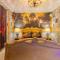 Amazing Themed House wpvt Pool and Game Room