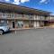 OVERLANDER MOTOR LODGE