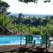 Chalet, calme, absolu, superbe vue, et piscine (en été)