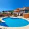 TESS Villa Paradise