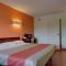 Days Inn by Wyndham Kansas City Northeast