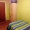 Refugio de Tranquilidad: Cabaña de 2 Dormitorios con WiFi y Estacionamiento Privado en Río Bueno - Río Bueno