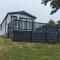 BEAUTIFUL LODGE on SHOREFIELD Country Park on edge of New Forest ENTERTAINMENT AND LEISURE PASSES INCLUDED - Milford on Sea