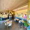 Paradise Cave Hostel & Guesthouse