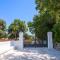 Trullo Mont Bell con giardino e piscina privata