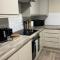 Comfortable & Spacious Apartment - Stoke on Trent