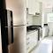 Apto Lindo e Completo com piscina e jacuzzi - 格拉玛多