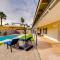 Pool and Putting Green Central Scottsdale Home!