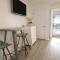 Pool View Efficiency with King Bed 1st Floor - Поліс-Айленд