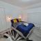 Modern 3 bedroom house, 3 Bathroom, secure parking, Wi-Fi & Garden - Leeds