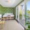Minimalistic 1885 Queen Anne Cottage 2B-2B Upper Level Flat in Alameda - Alameda