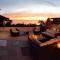 Amazing Views! Walk to the Beach! Pool and Spa! - San Diego